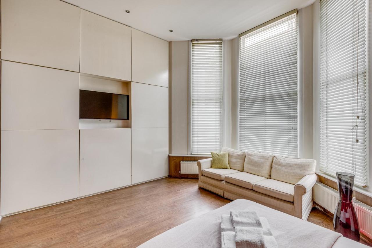 Care Property London- Apartments Екстериор снимка